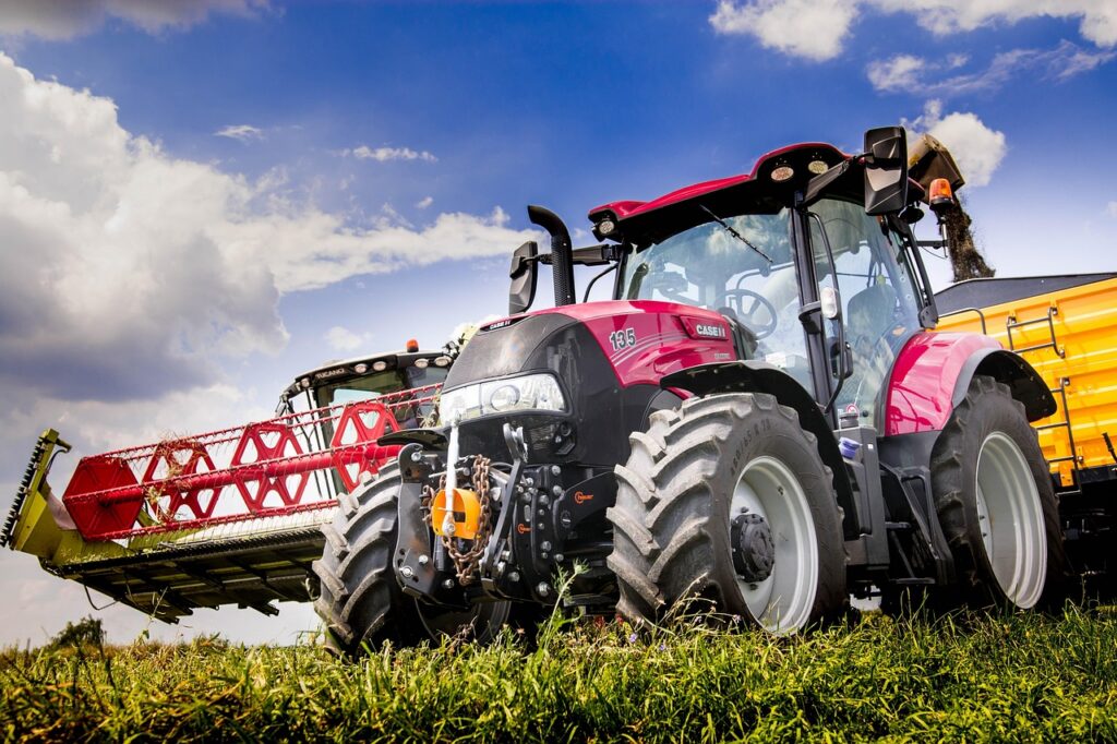 tractor 6595099 1280